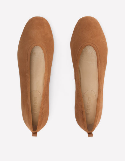 High Cut Ballet Flats-Ginger Snap