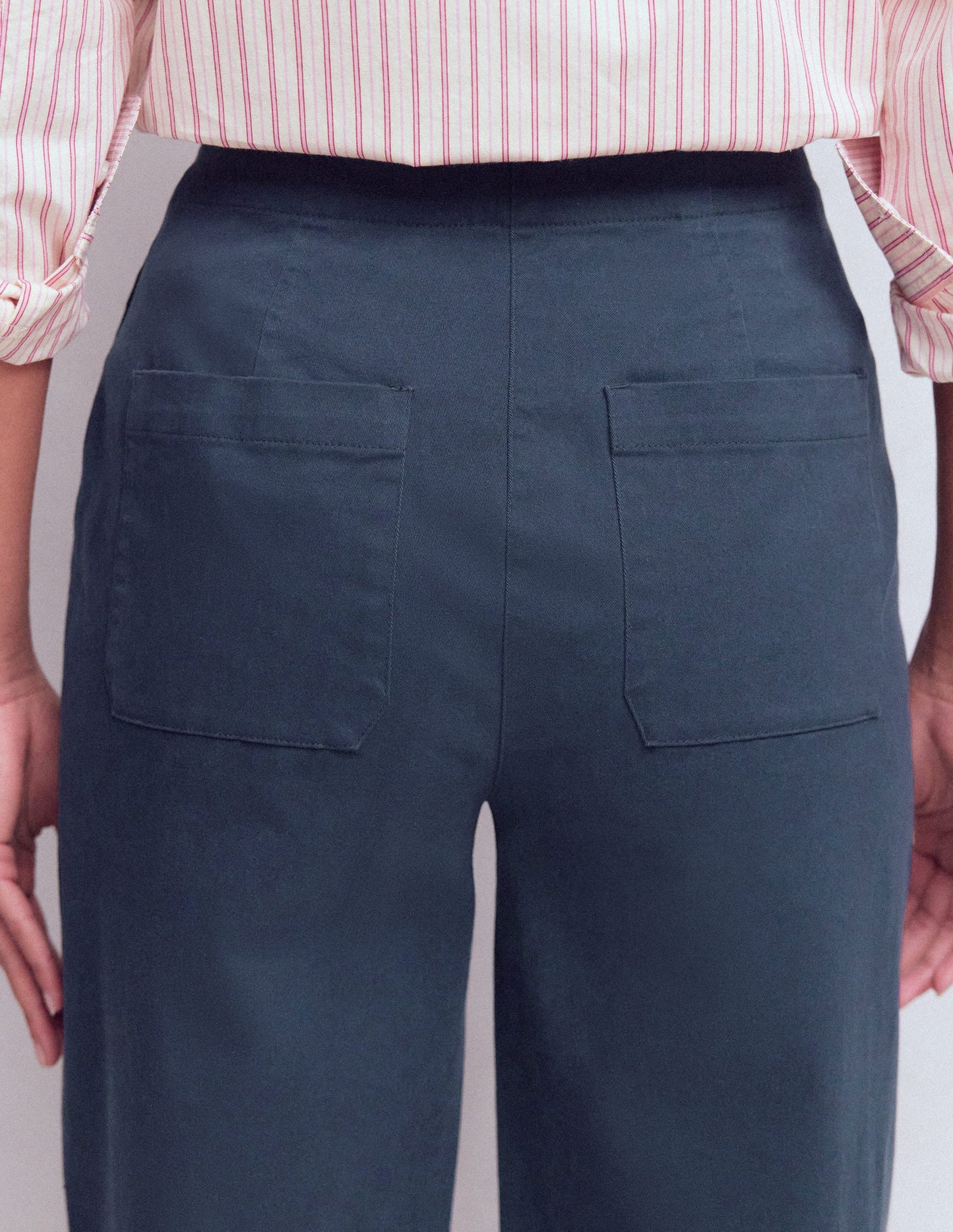Barrel Leg Chino Pants-Navy