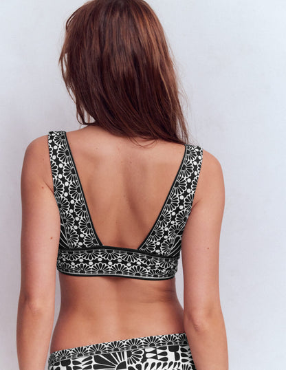 Porto V-neck Bikini Top-Black, Geo stamp