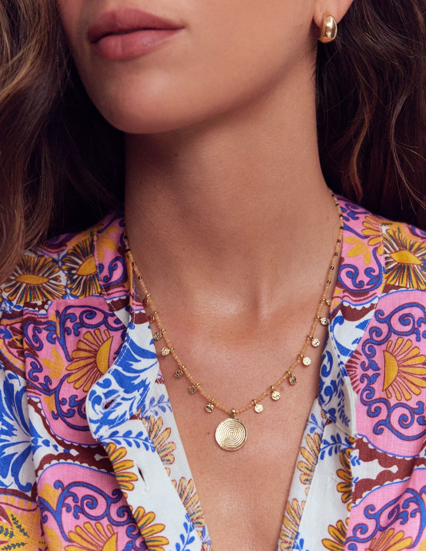Short Bead Strand Necklace-Gold