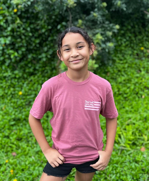 Keep Hawaiian Lands in Hawaiian Hands T-Shirt Pink