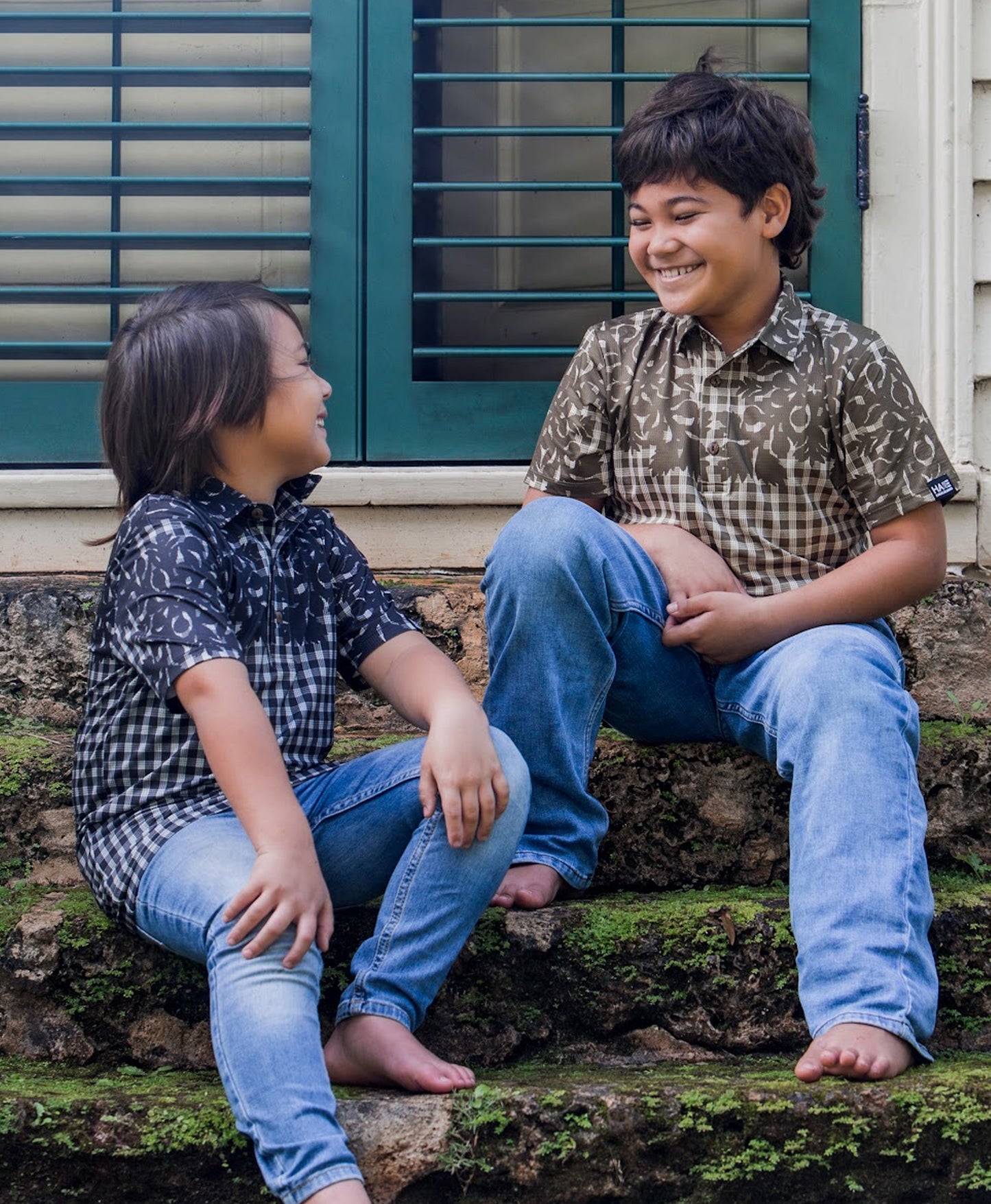 Palaka Kuiki Keiki Pullover in Black