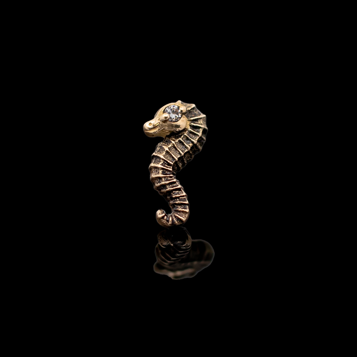 Auri - 18kt Gold Threadless End - Khrysos Jewelry