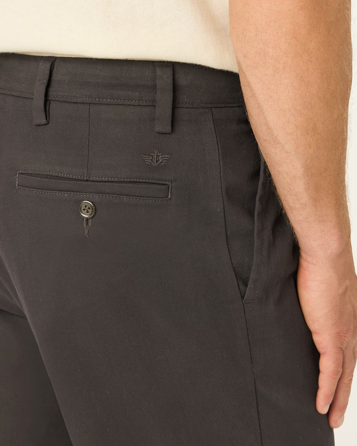 Easy Khakis, Pleated, Classic Fit