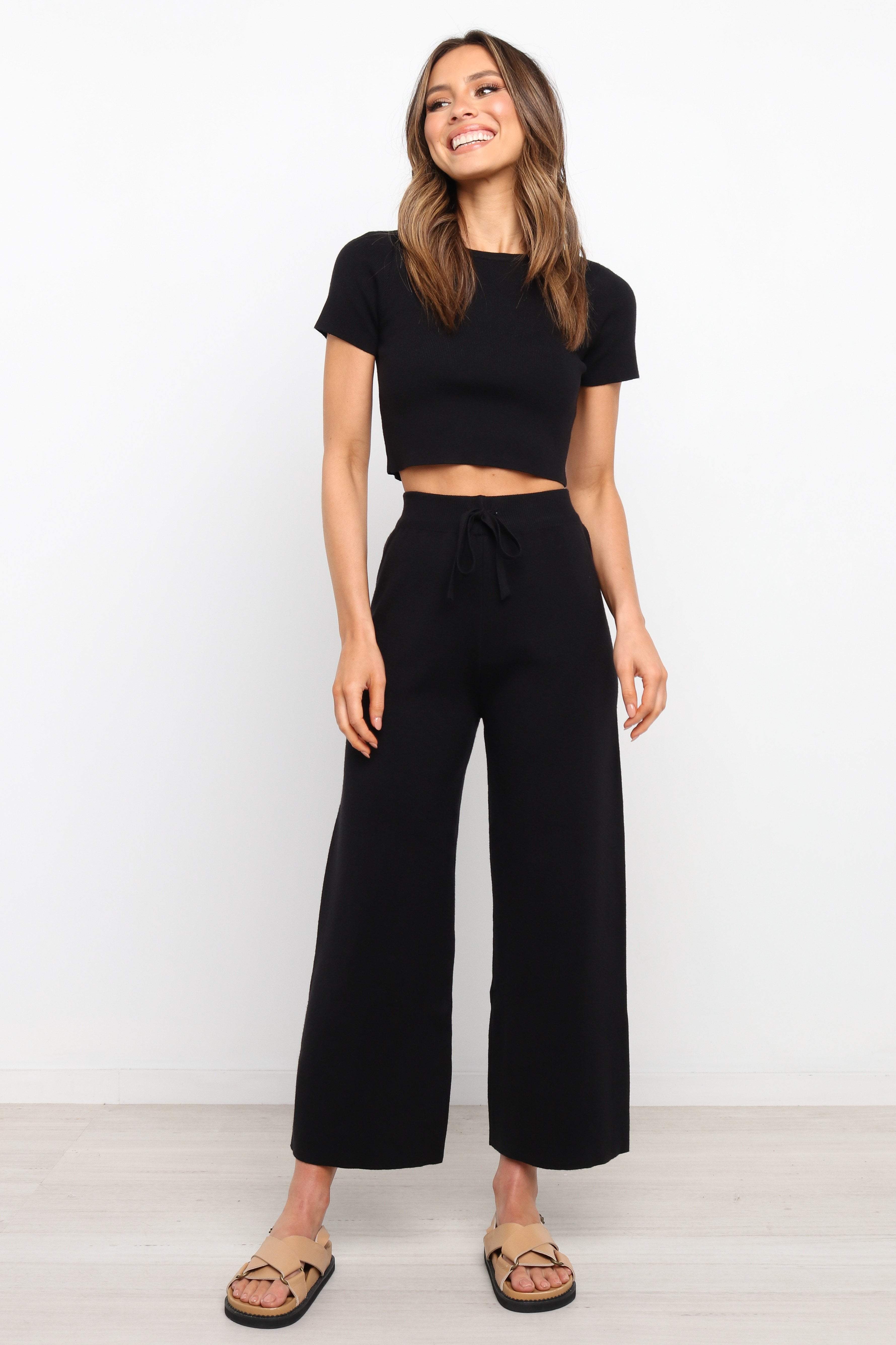 Ayers Set - Black