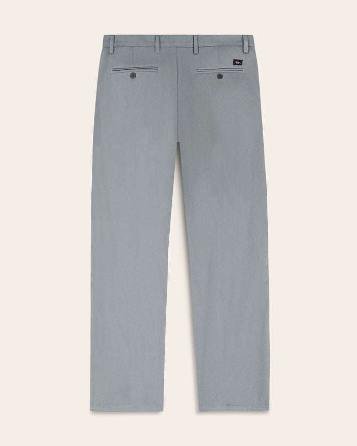 Signature Iron Free Khakis, Classic Fit with Stain Defender®