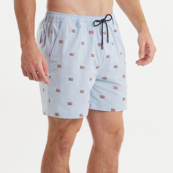 Light    Blue | ON MODEL FRONT